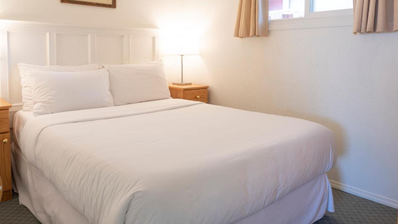 ناراماتا The Village Motel المظهر الخارجي الصورة